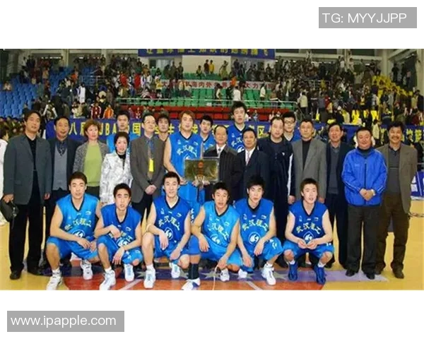 武汉篮球队与上海篮球队耐力对决赛后分析与总结