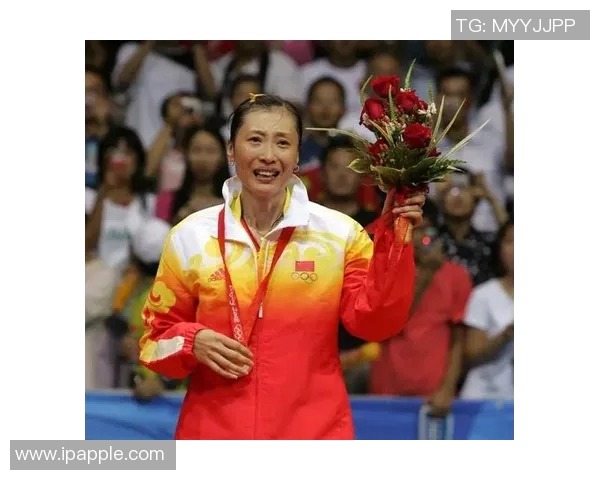 张宁的奋斗历程与成就分享：从普通学生到行业领军人物的成长之路