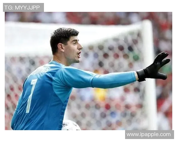 库尔图瓦：守护球门的铁血战士与足球传奇的崛起之路