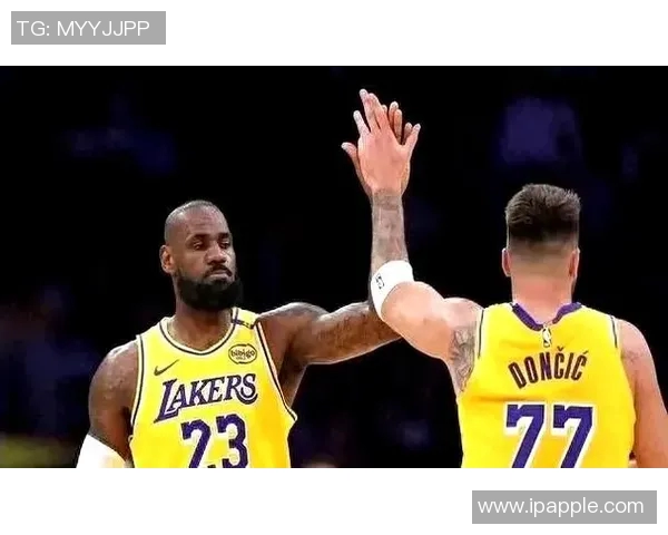 湖人快船圣诞大战激烈对决球迷期待的洛城德比盛宴