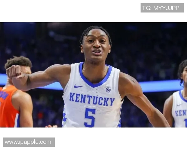 伊曼纽尔奎克利的篮球之路与成长历程探讨