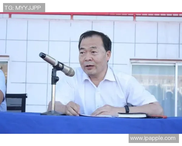 周鹏:从篮球场上的拼搏者到生活中的智慧引领者 周鹏:从篮球场上的拼搏者到生活中的智慧引领者