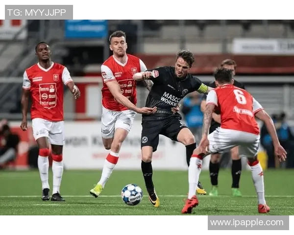 珀斯光荣与西悉尼激战正酣比分揭晓精彩瞬间回顾 珀斯光荣与西悉尼激战正酣比分揭晓精彩瞬间回顾