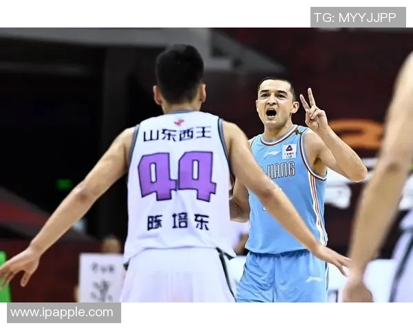 西热力江:从新疆篮球新星到国际赛场的璀璨之路 西热力江:从新疆篮球新星到国际赛场的璀璨之路