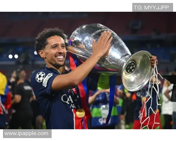 马尔基尼奥斯：从新星到球队核心的辉煌蜕变之路