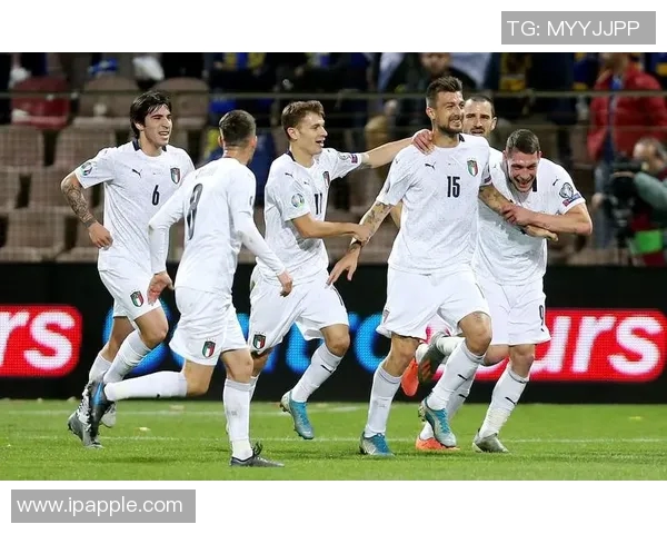 意大利与希腊欧预赛激战在即球迷期待精彩对决与历史交锋