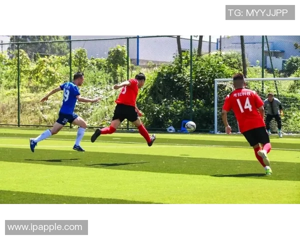 拉普拉塔体操与飓风的激烈对决展现足球魅力与团队精神