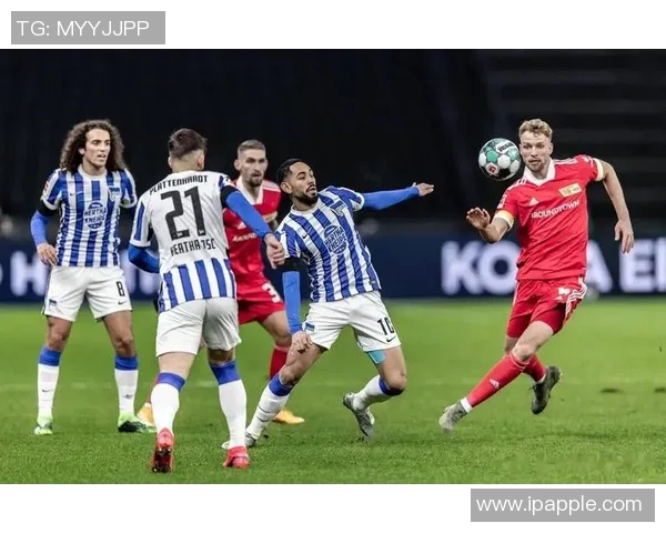 荷甲联赛海牙主场迎战埃门双方争夺积分激烈对决即将上演